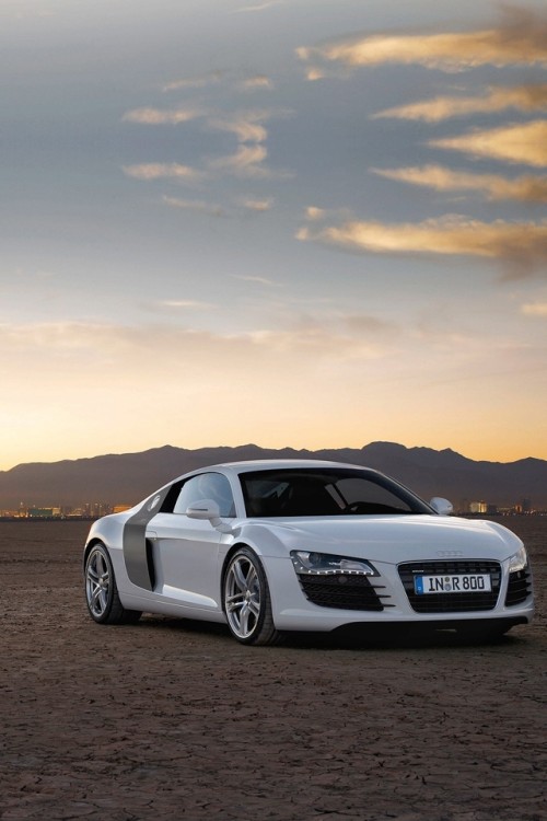 Audi-R8.jpg